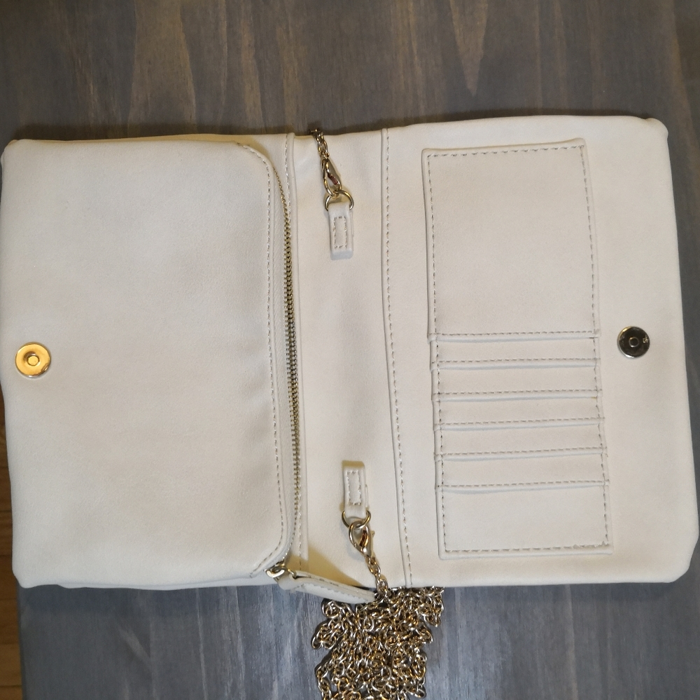 Francesca's Purse - Picture 2 of 2